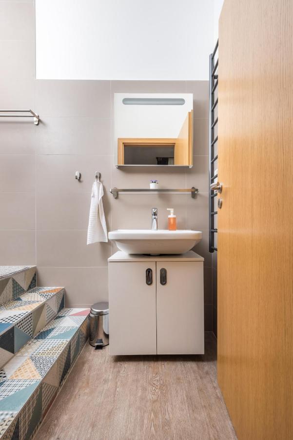 Wonderful Apartment Next To The Jerusalem Synagogue Прага Екстериор снимка